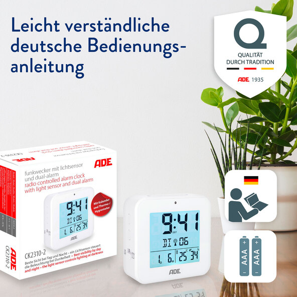 Digital DCF-radiovekkerklokke, firkantet, hvit