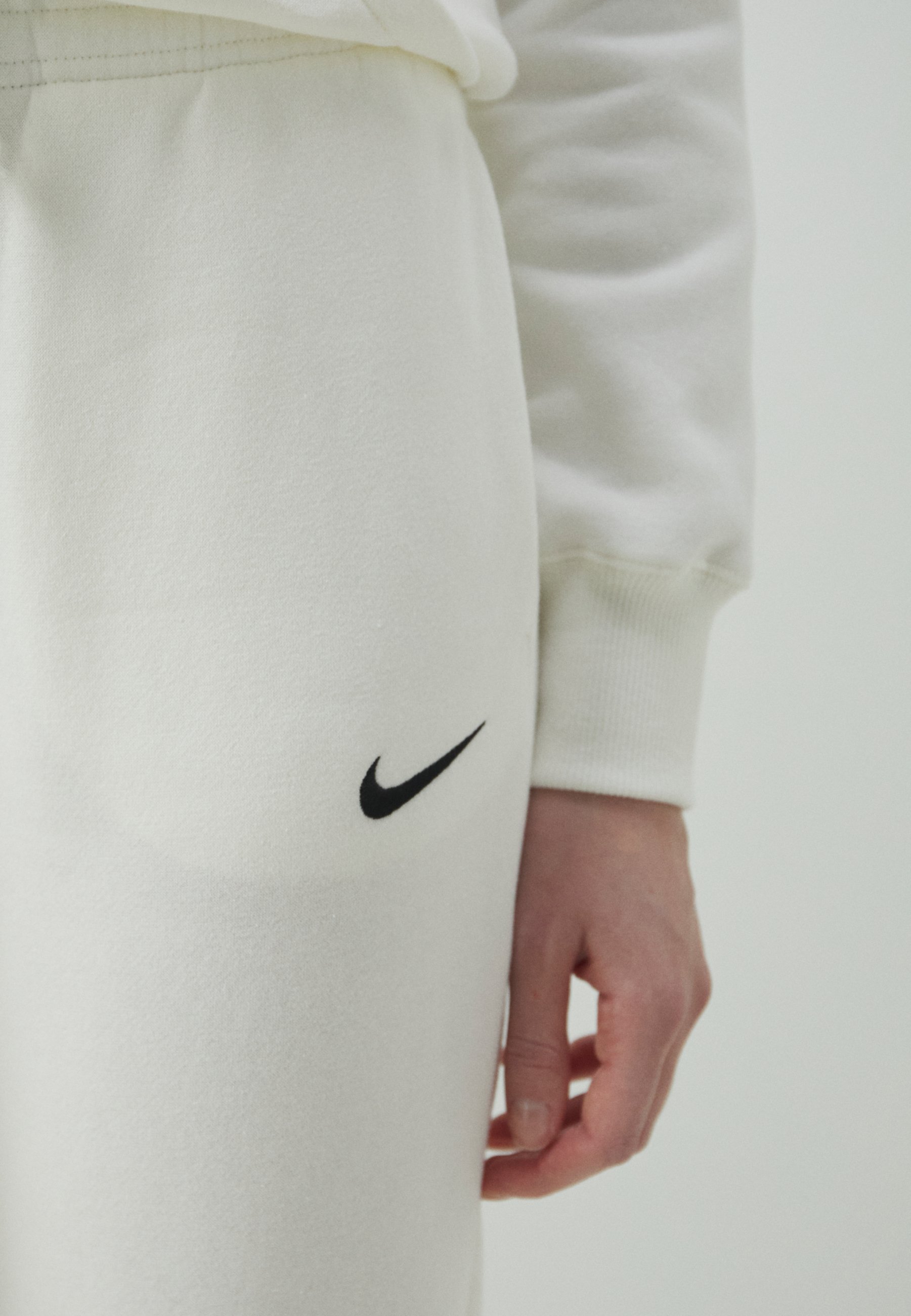 Teplákové kalhoty Nike Sportswear