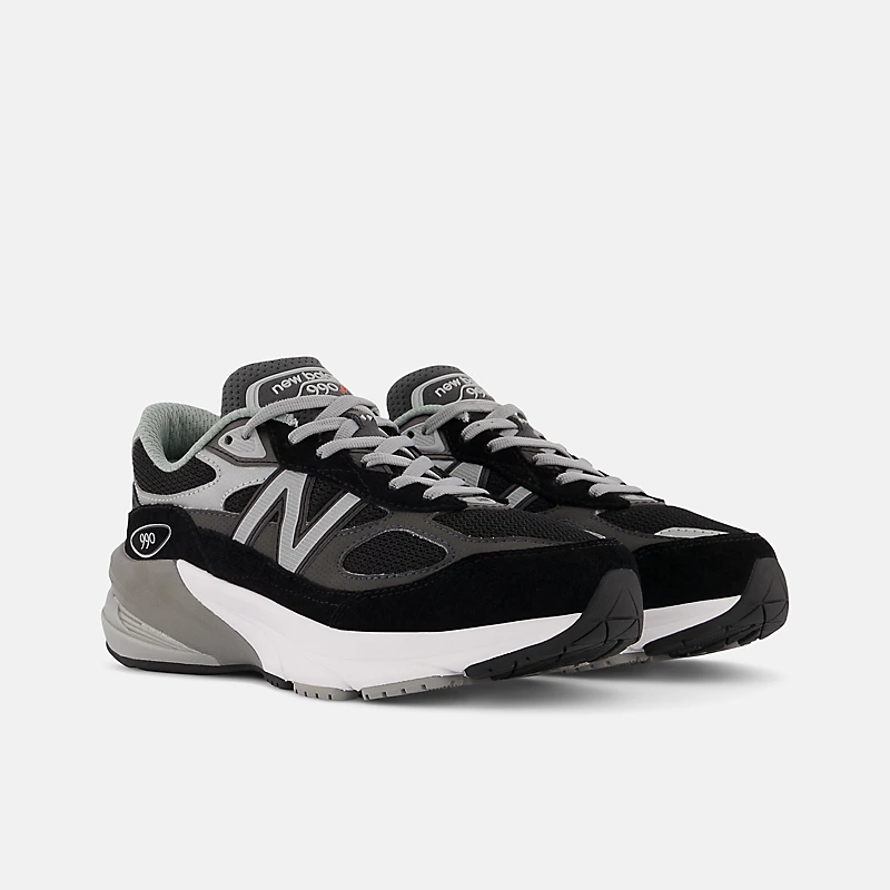 Baby 990v6 – Schwarz mit Silber