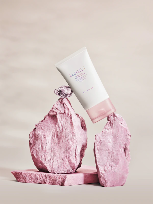 SKIN1004 Madagascar Centella Poremizing Light Gel Cream: een lichte crème-gel die de huid gladmaakt en poriën verkleint.