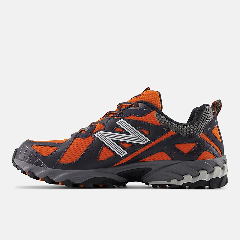 New Balance 610v1 unisex - Varsity Orange con estampado Phantom en Castlerock