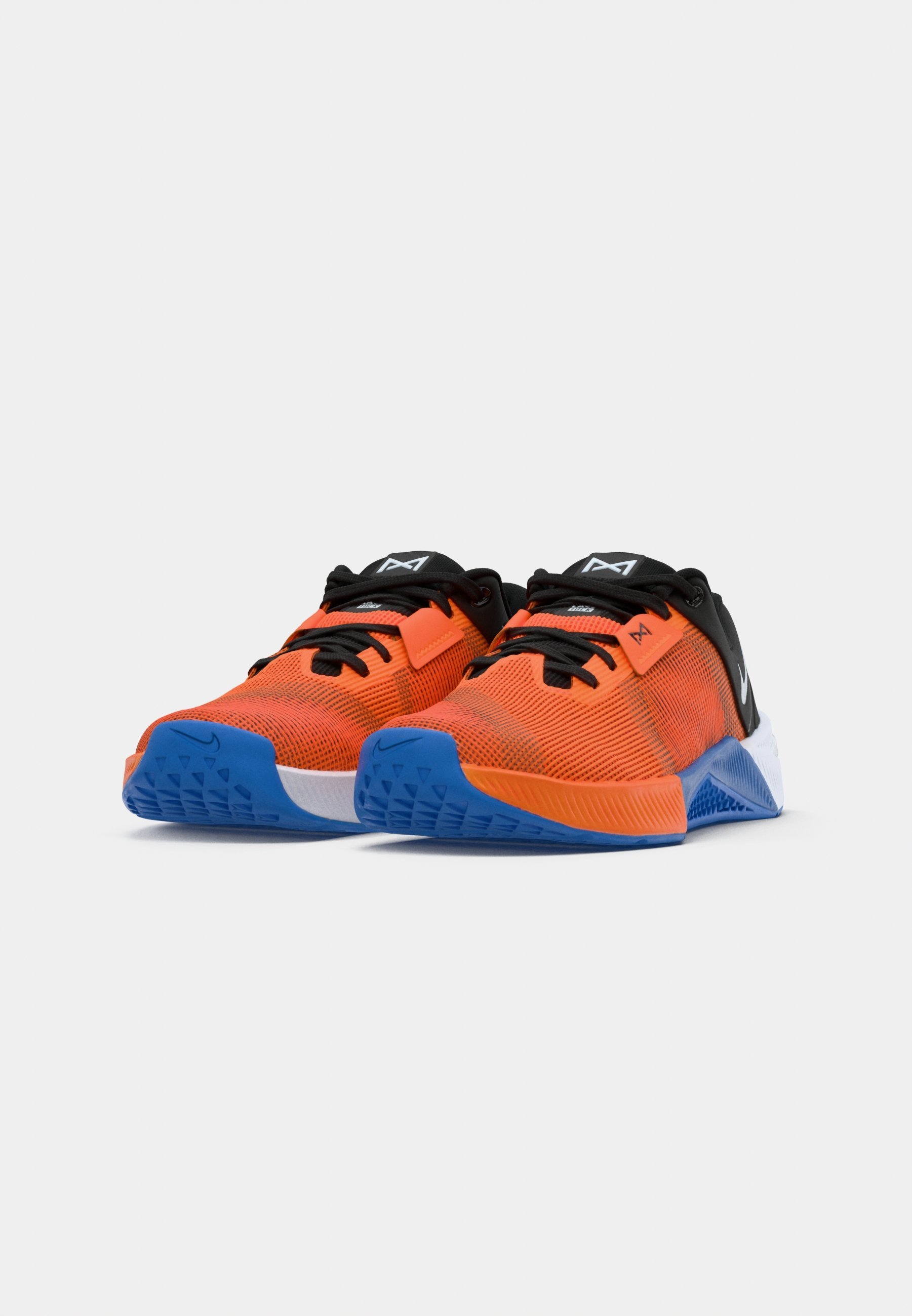 Nike Performance METCON 10 - Edzőcipő - totál narancssárga/fehér/fotókék/fekete