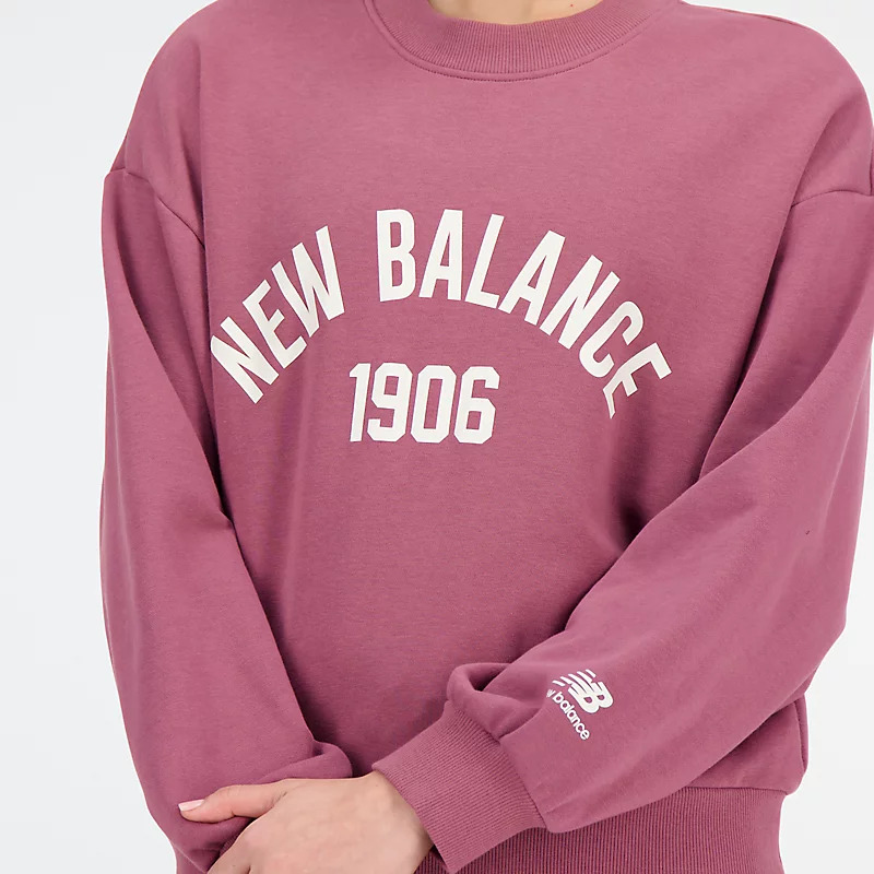 Bluza polarowa Femme Essentials Varsity Fleece Crew – sprany bordowy