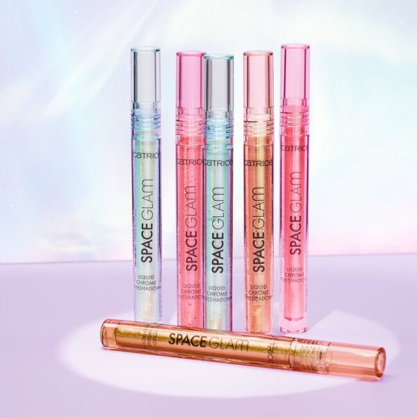 Catrice Space Glam 030 Galactic Glamour tekuće sjenilo za oči s krom efektom 2.2ml