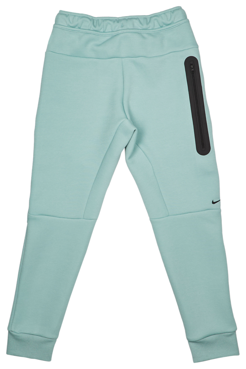 Nike Tech Fleece