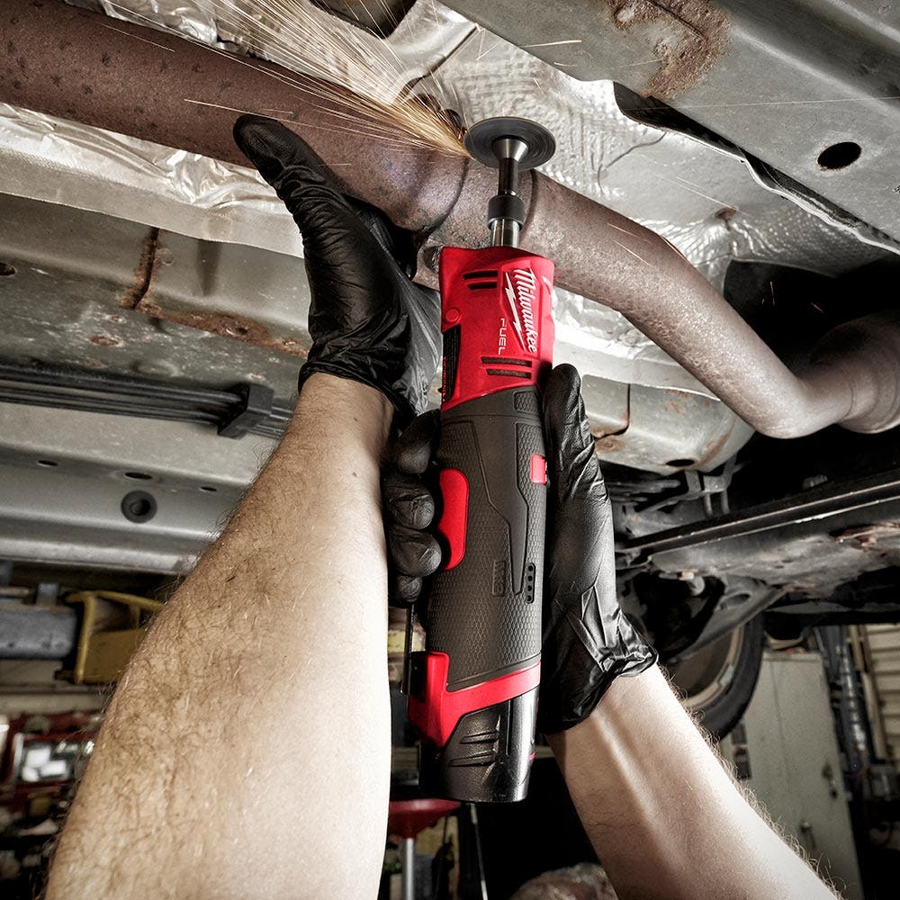 Esmerilhadeira angular reta MILWAUKEE FUEL™ 12V de 1/4