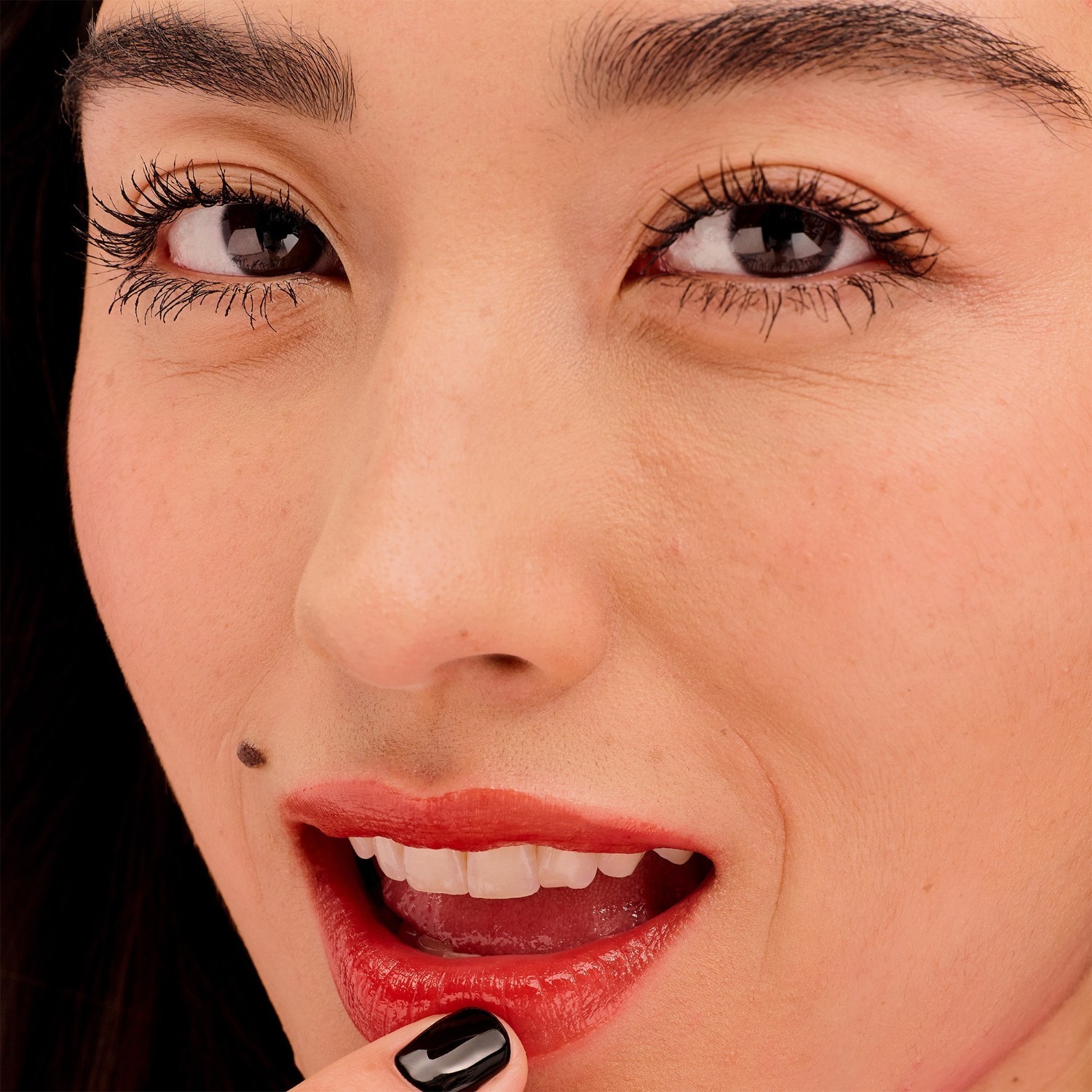 „Benefit Lipgloss“ lūpų blizgiai ir atspalviai – 6 ml
