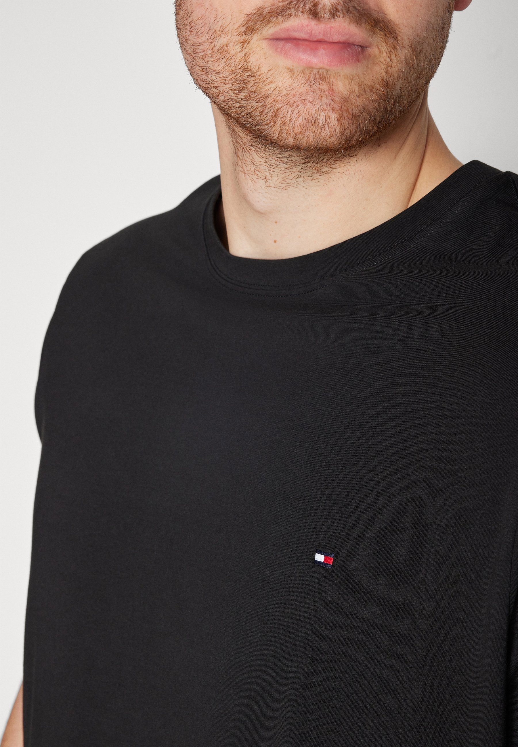 Tommy Hilfiger CORE STRETCH SLIM TEE - T-shirt basic - nera