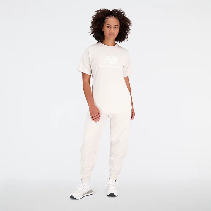 Camiseta feminina de atletismo com estampa de pérolas – MOONBEAM