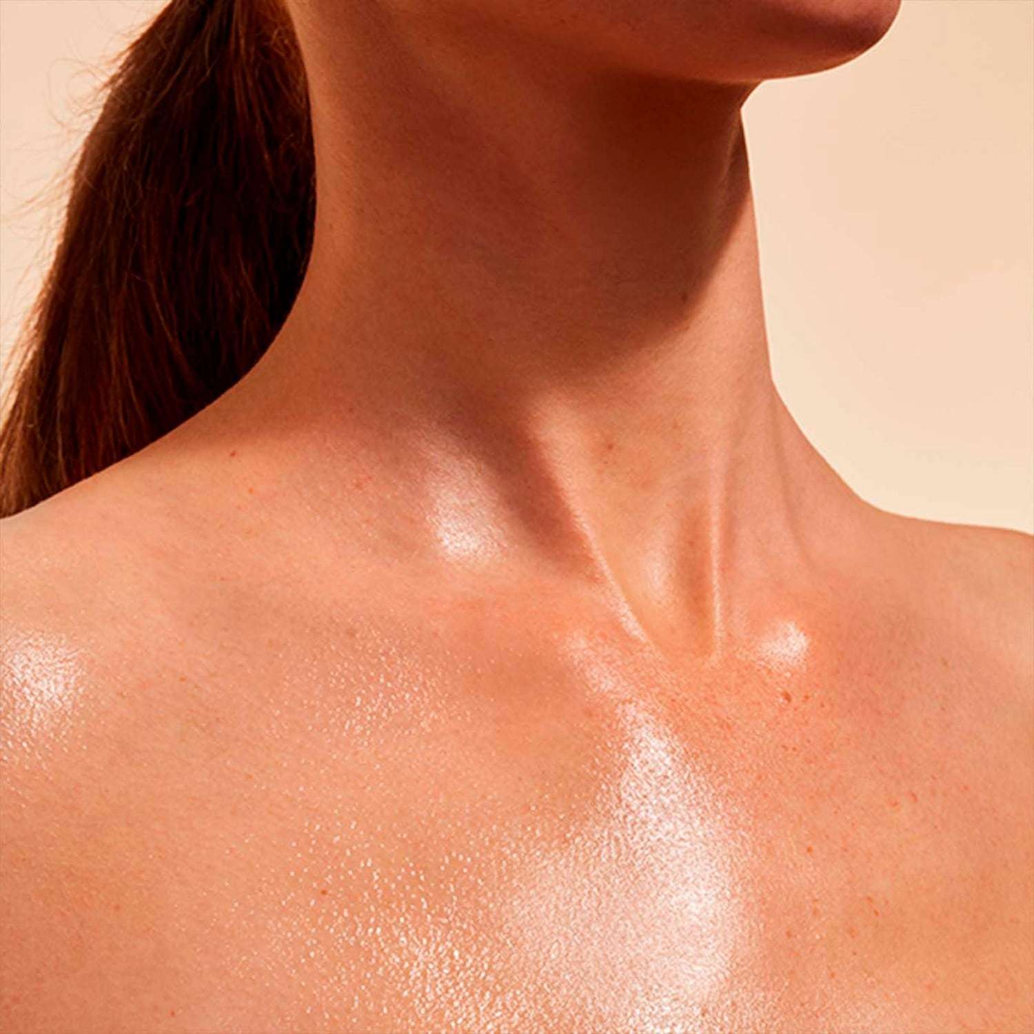 Clarins tretman za lice Sun Care sprej za sunčanje za tijelo SPF 50+ - 150 ml