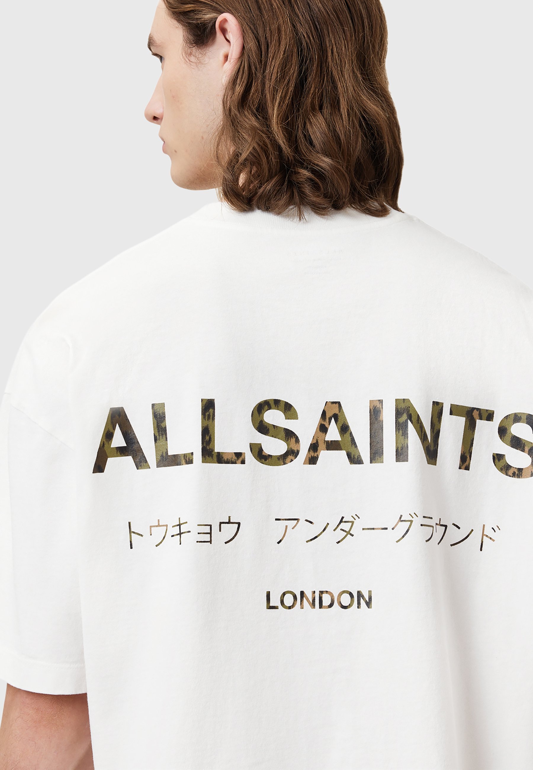 T-shirt imprimé AllSaints EXCLUSIVE STYX UNDERGROUND - blanc cendré