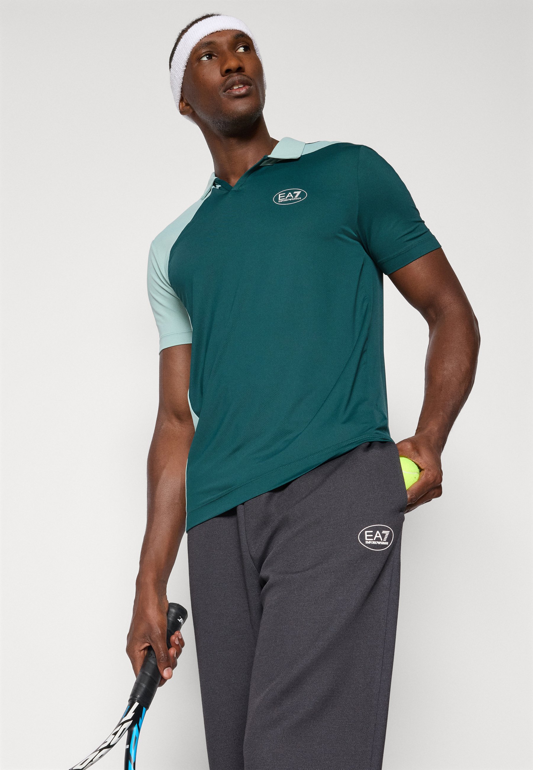 EA7 Emporio Armani TENNIS PRO COLORBLOCK - Polo - Pin ponderosa