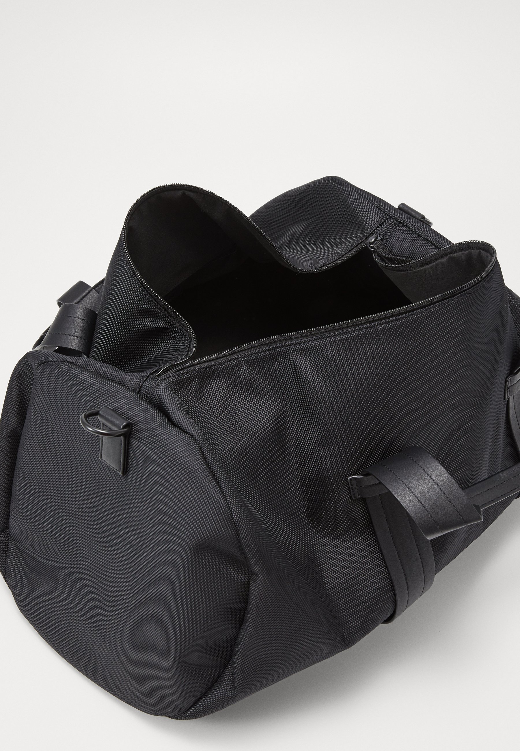 Borsa sportiva Zign - nera