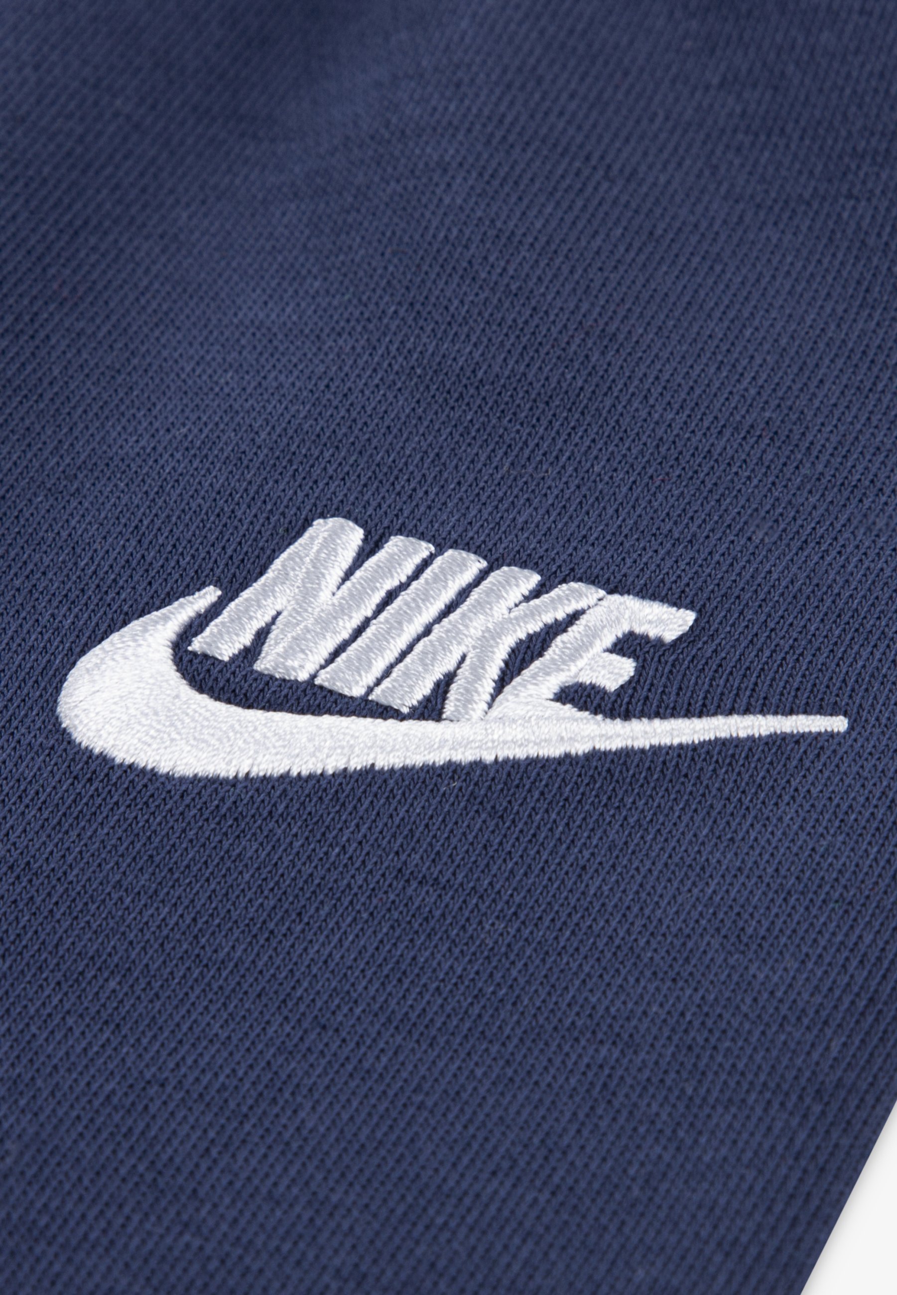 Nike Sportswear REVEAL SET UNISEX - Treningsdress - navy/white/black/white ...