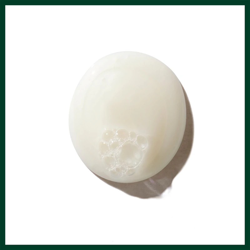 Shampoo Aveda Be Curly Advanced™ para cabelos cacheados e ondulados