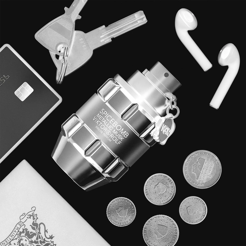 Viktor & Rolf Spicebomb Metallic Musk Eau de Parfum voor heren