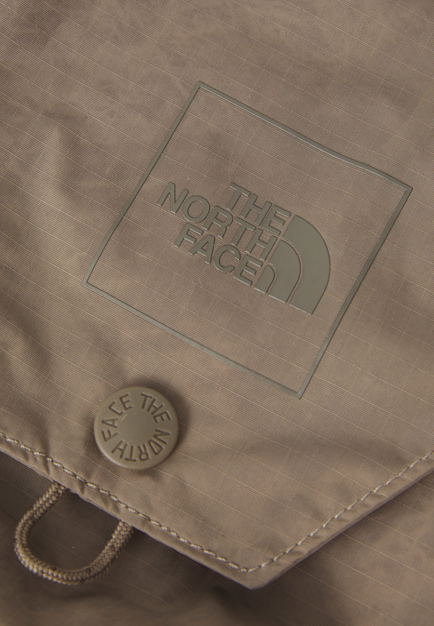 De schouder- en crossbodytassen van The North Face