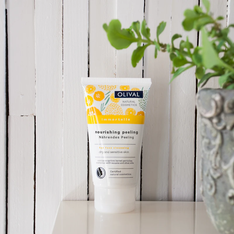 Olival Immortelle Nourishing Peeling, een milde gezichtsscrub voor de droge en gevoelige huid.