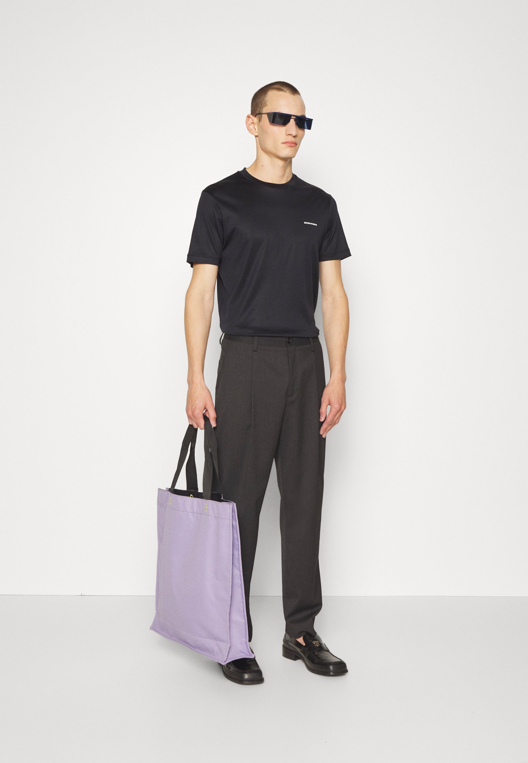 Emporio Armani Basic T-skjorte - blå marineblå