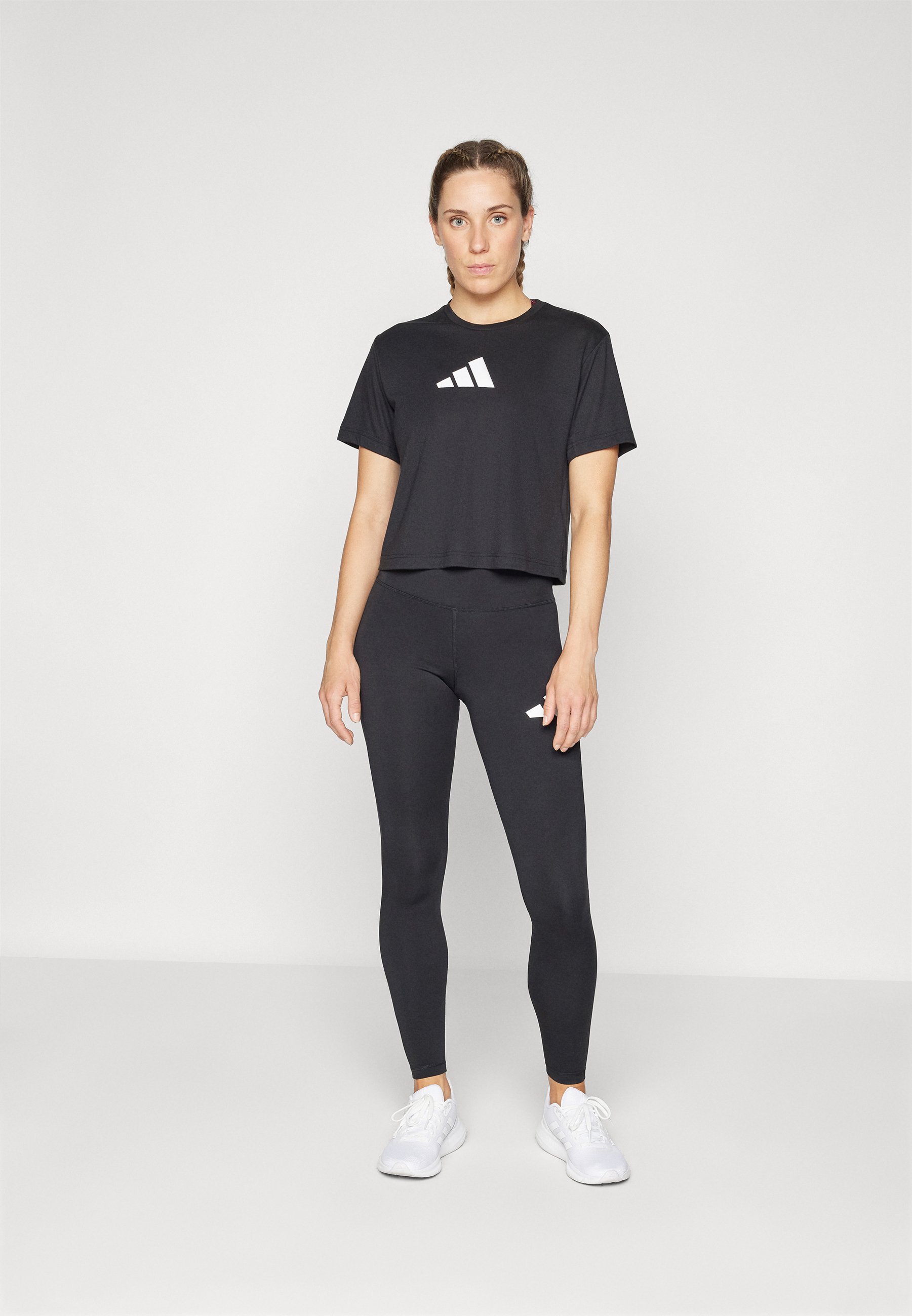 adidas Performance TRAIN ESSENTIALS BIG LOGO - T-shirt met print - zwart