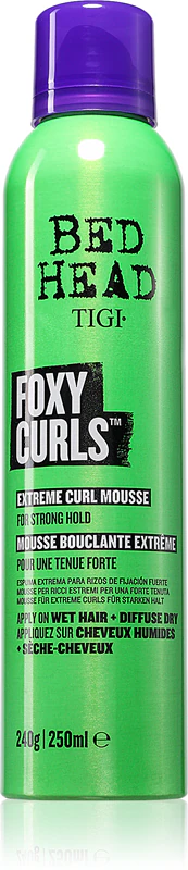 Mousse modeladora TIGI Foxy Curls Extreme Curl para cabelos cacheados.