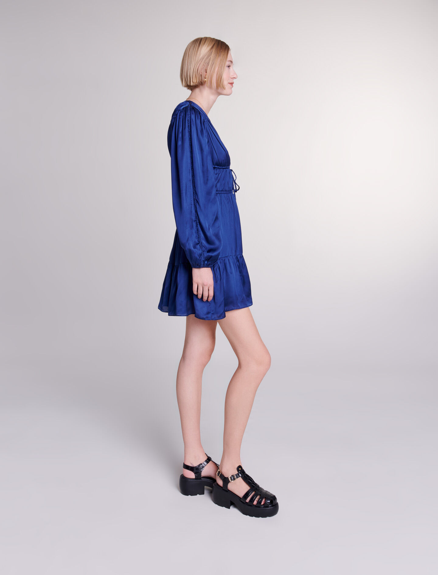 Rochie scurtă din satin - Bleumarin