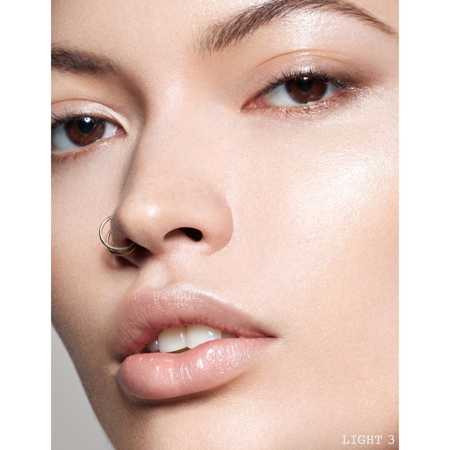 „Pat McGrath Labs Foundation Sublime Perfection“ makiažo pagrindas – 35 ml