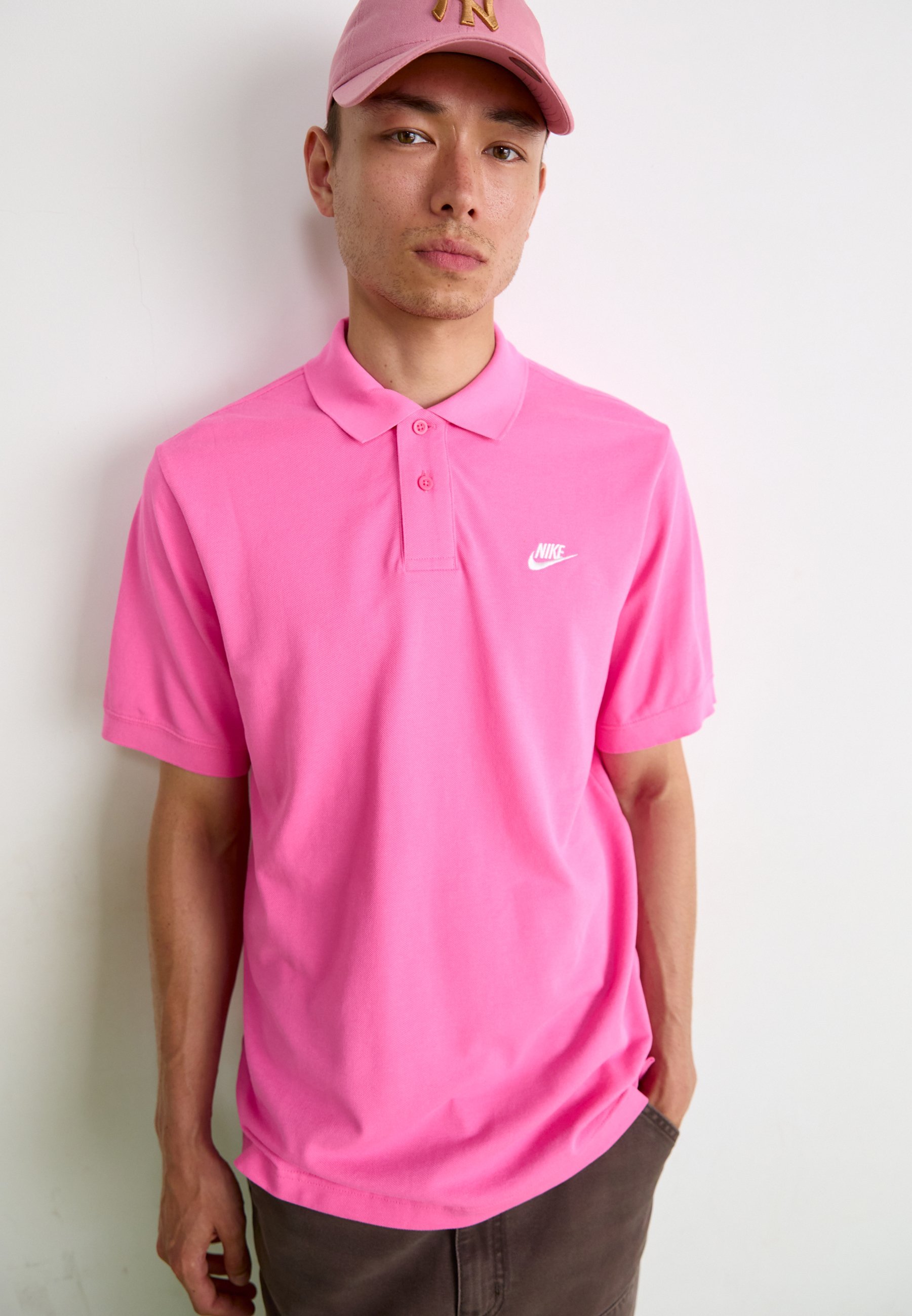 Nike Sportswear CLUB - Poloshirt - pinksicle