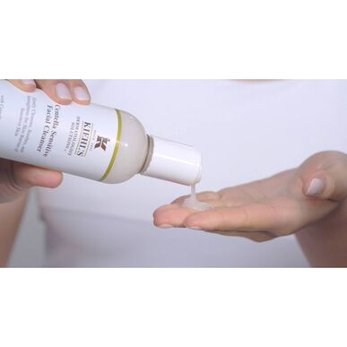 Lotion nettoyante visage Centella Sensitive de Kiehl's pour peaux sensibles 250 ml