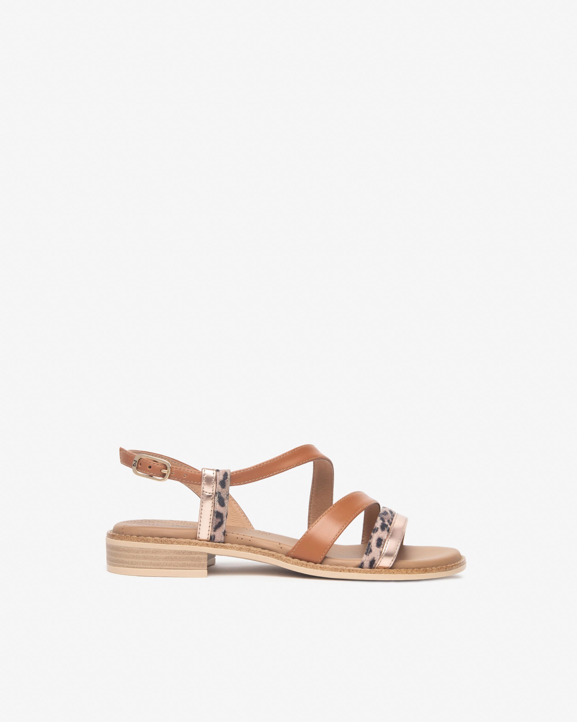  Sandales pour femmes en cuir et matières techniques