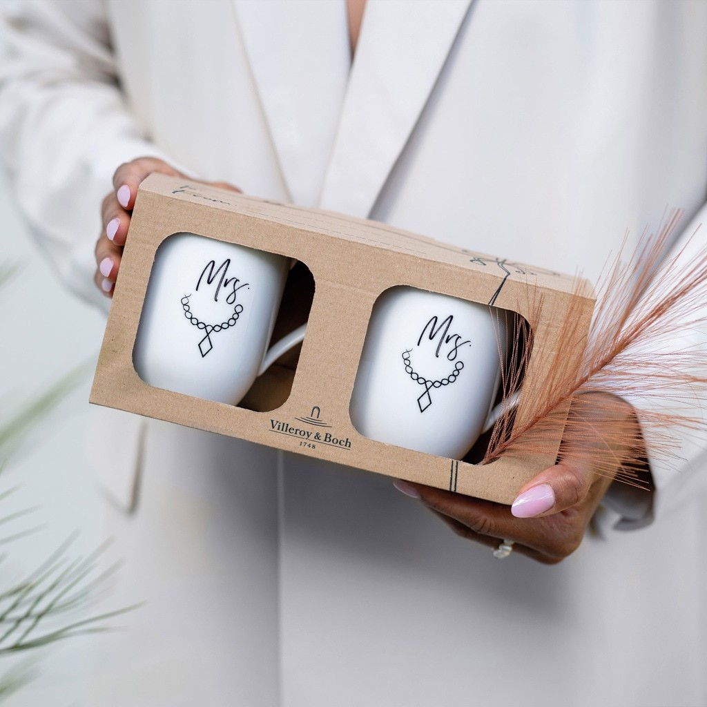 Villeroy & Boch krūzīšu komplekts “Mrs. & Mrs.” (2 daļas), 1 daļa ar apdruku.