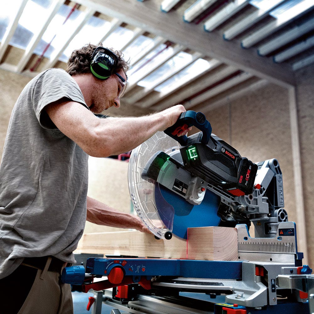 BOSCH 18V BITURBO Akku-Kapp- und Gehrungssäge 305 mm, Gleit-Kapp- und Gehrungssägen-Skin - GCM 18V-305 GCD