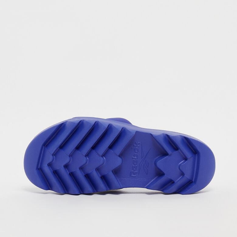Cardi Slide