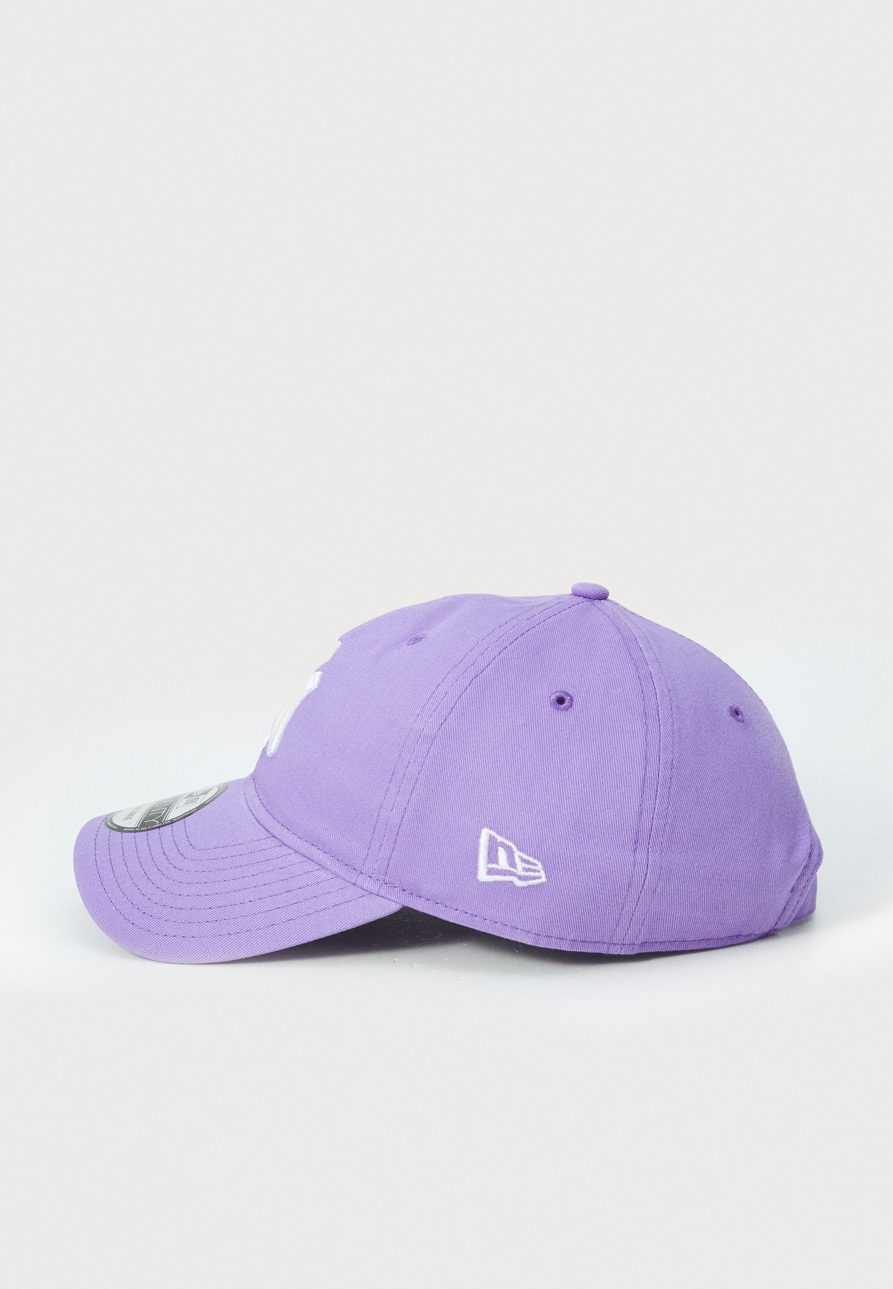New Era petten