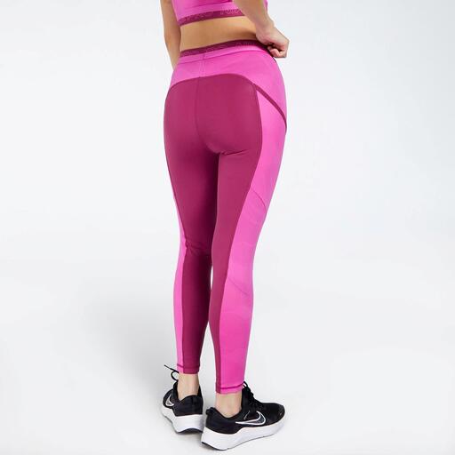 Nike Pro