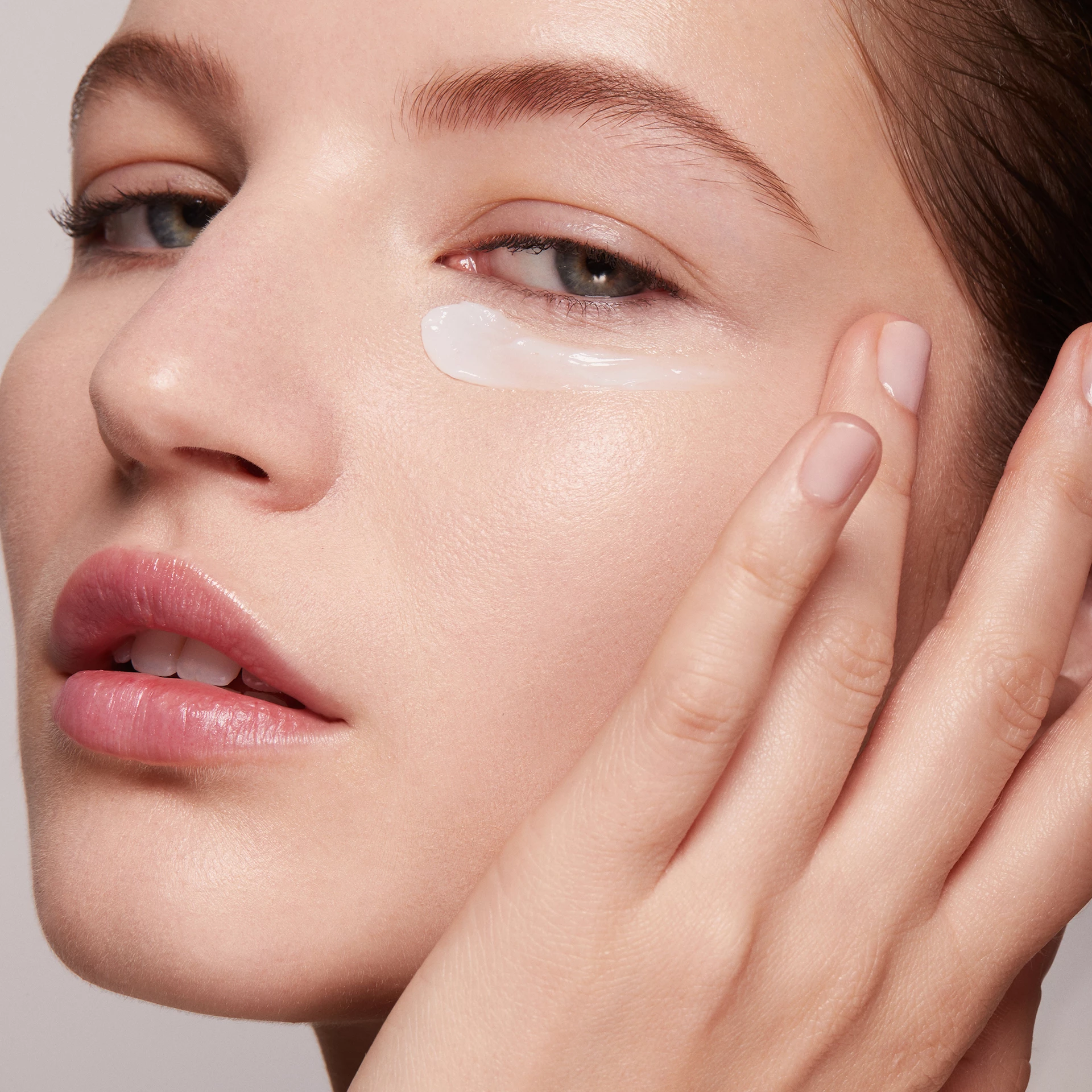 Gel reflectorizant pentru ochi și gene 15 ml - NARS