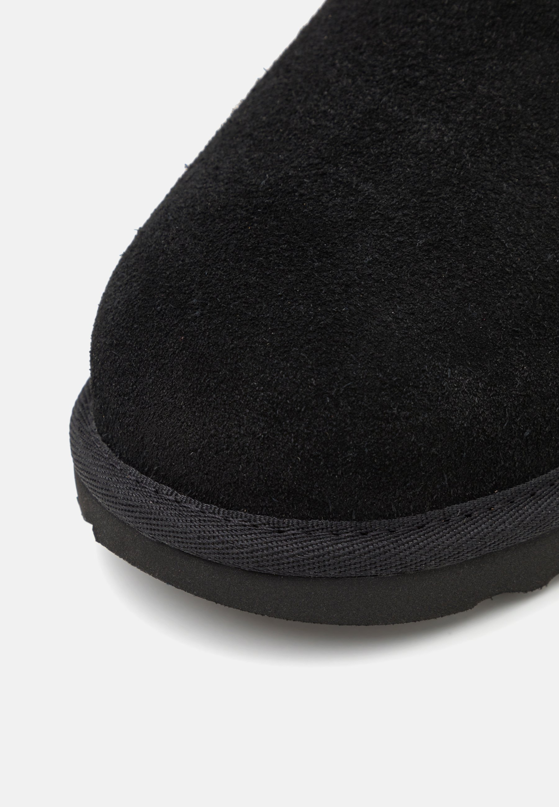 UGG CLASSIC SLIP-ON UNISEX - Slippers - zwart