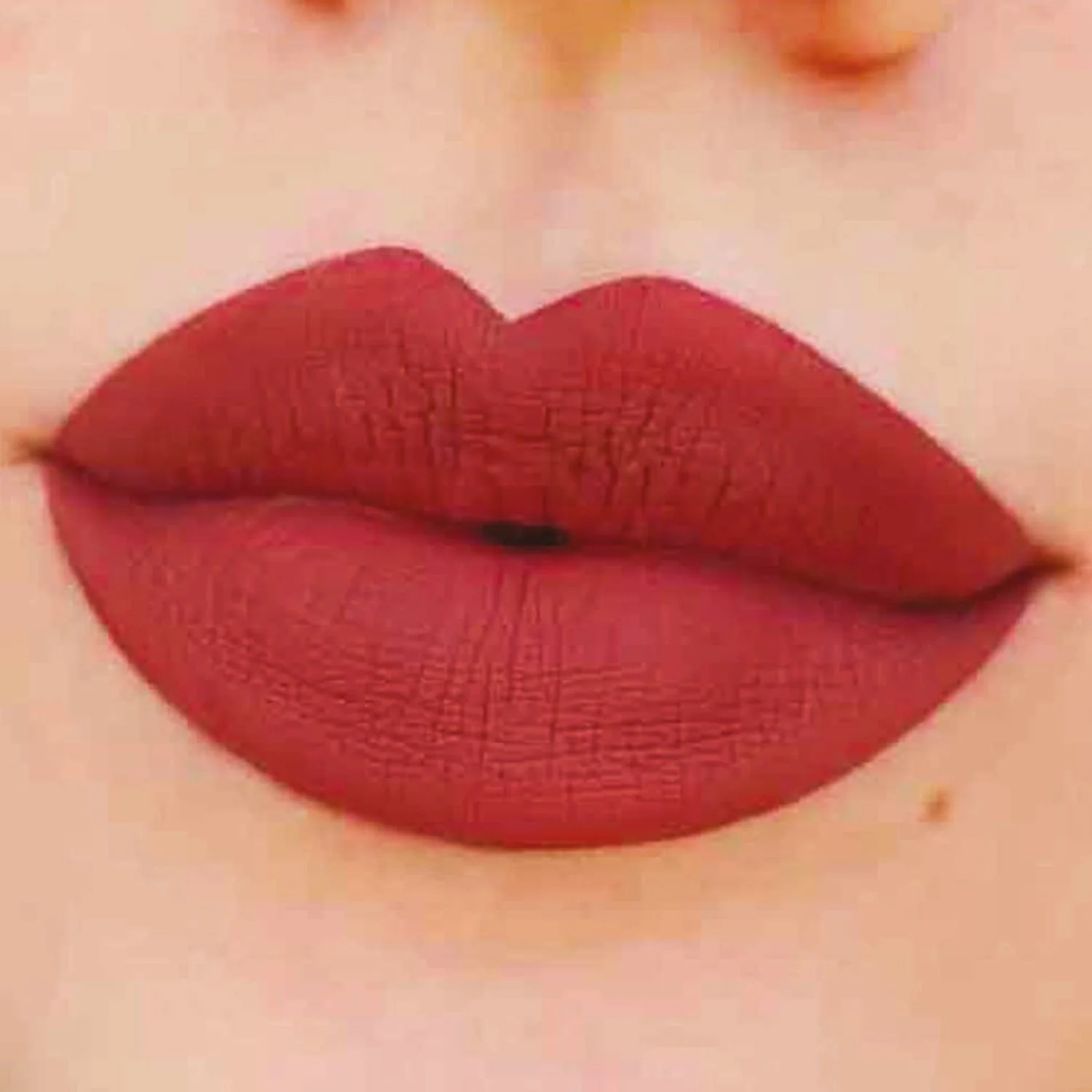 Labbra HYPNOTIZE LIQUID LIPSTICK - Rossetto, Rossetto mat
