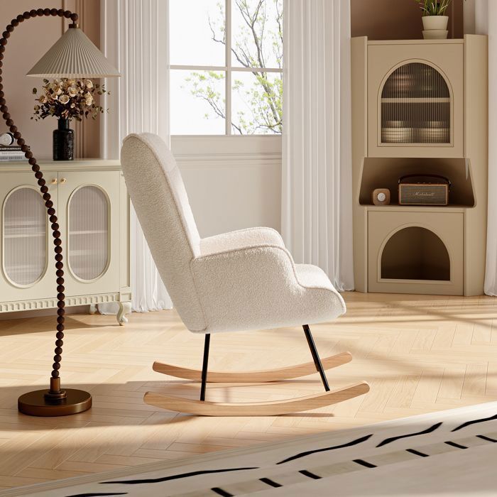 Mecedora, sillón de relax con patas de haya, tejido de felpa, ideal para salón, dormitorio y balcón, color beige.