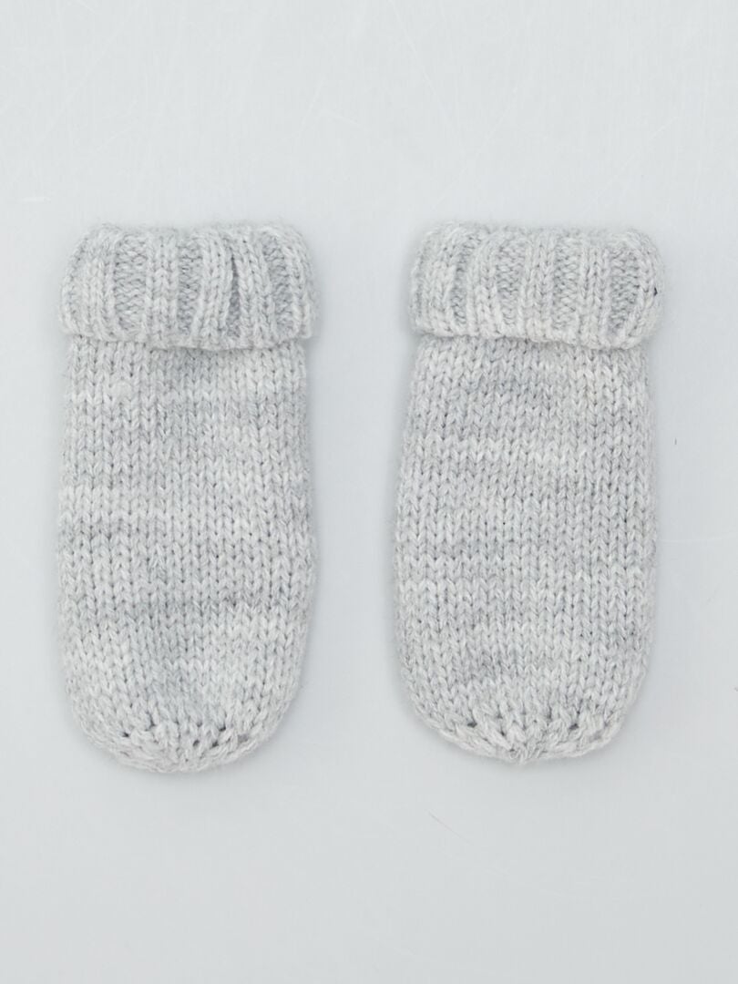 Conjunto de gorro, cachecol e luvas - CINZA