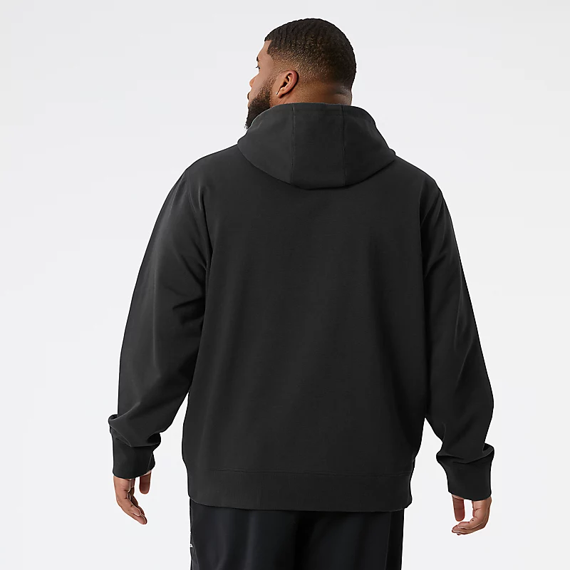 Ανδρικό φούτερ με κουκούλα NB Essentials με λογότυπο Stacked Po – ΜΑΥΡΟ