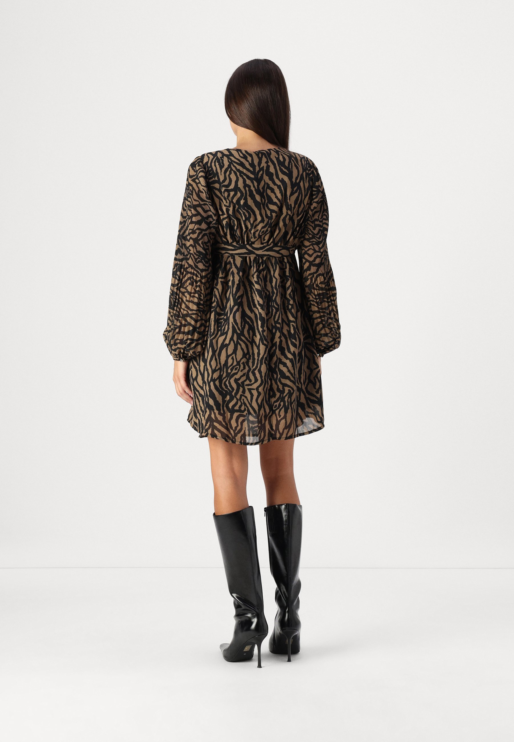 ONLY MATERNITY OLMSTAR DRESS - Denní šaty - black