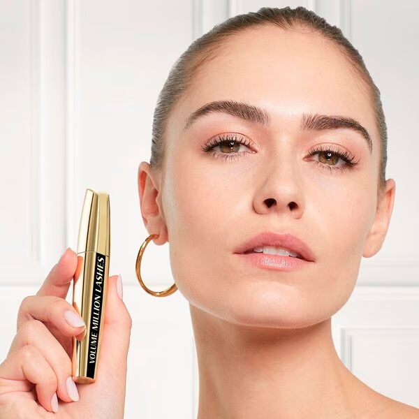 Riasenka L'Oréal Paris Volume Million Lashes Black