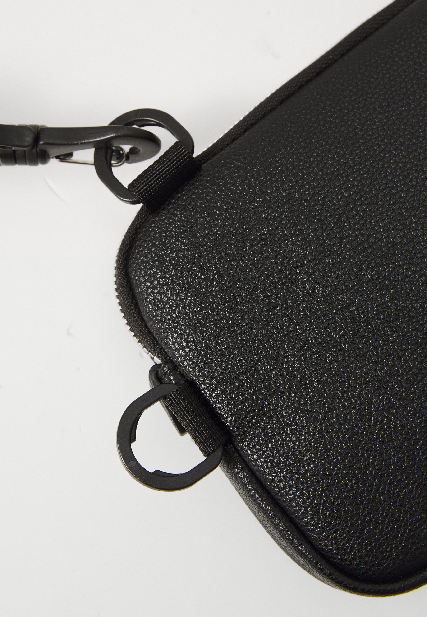 BOSS RAY ORIZZONTAL - Pochete - preta