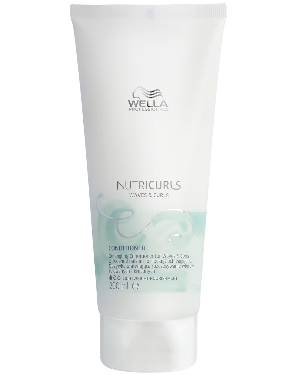 WELLA PROFESSIONALS Nutricurls Balsam descurcător pentru onduleuri și bucle