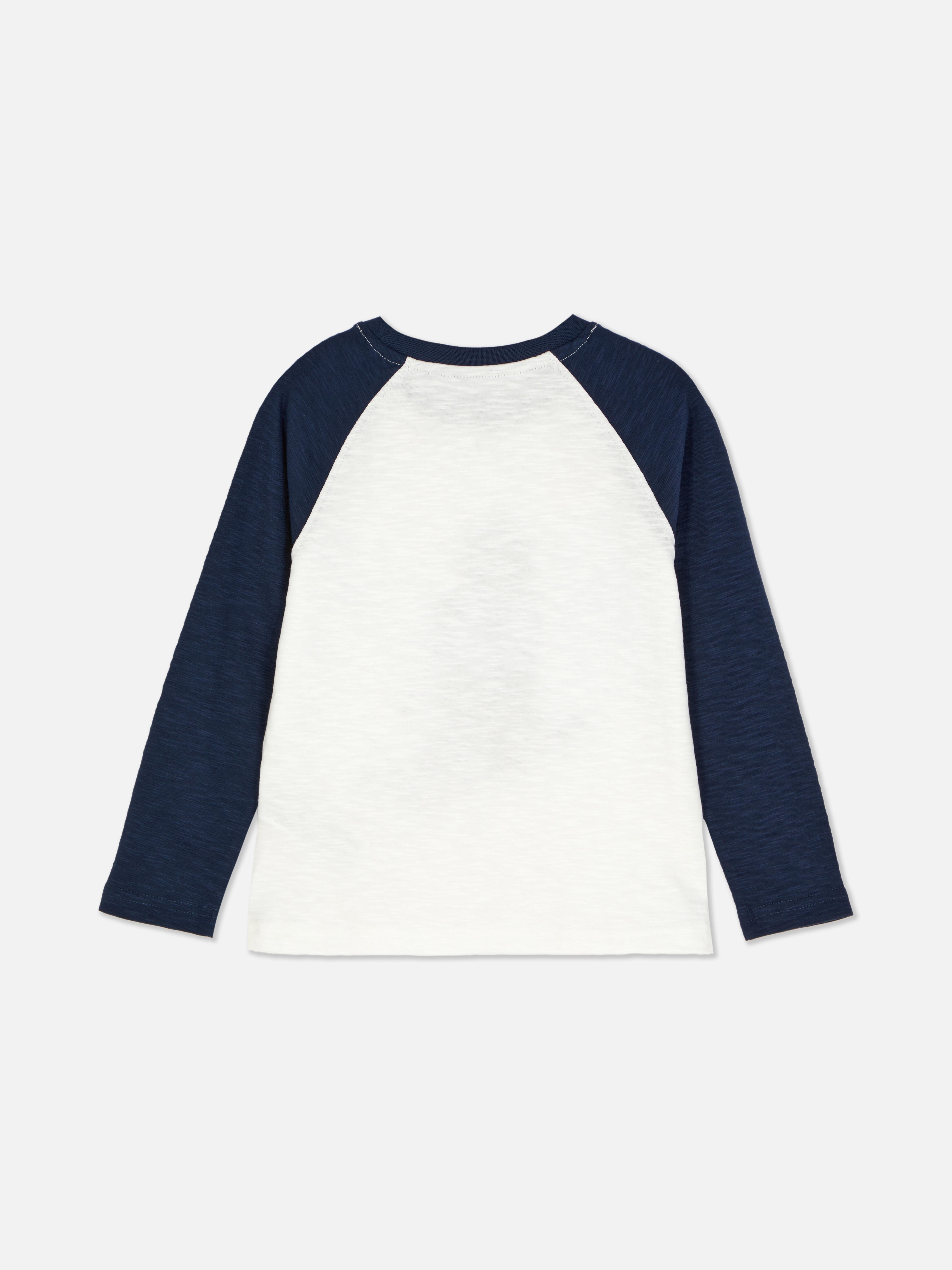 Raglan ujjú póló síelő maci mintával Hosszú ujjú póló raglan betéttel