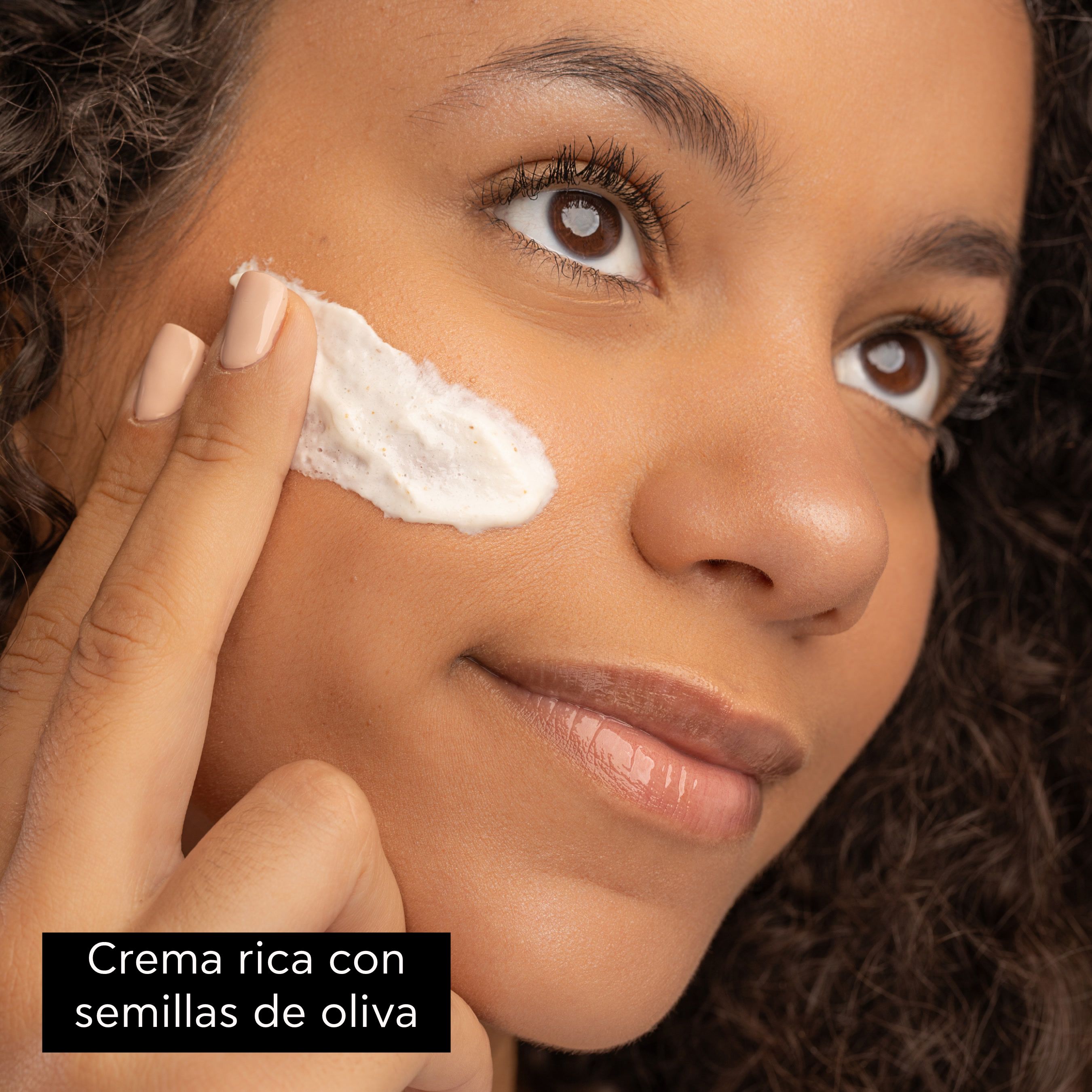 Krema za dubinski piling s Olive Express Beauty Piling za lice Parapharmacy