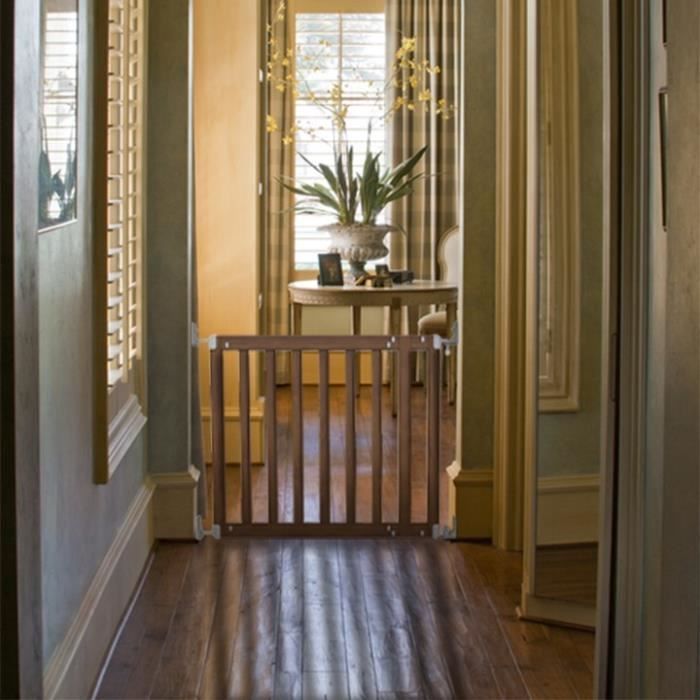 INGENUITY Child safety gate, 76 to 91 cm, customizable to paint or stain, easy to install