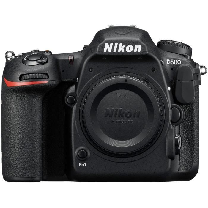 Fotocamera reflex digitale Nikon D500 da 21 MP