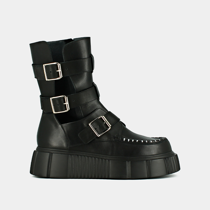Boots à plateformes et sangles  en cuir noir